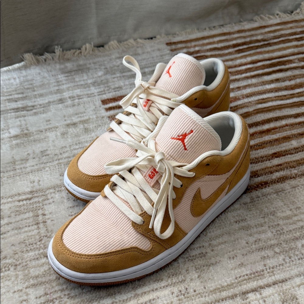 Jordan Women's Sneakers in Tan and Cream